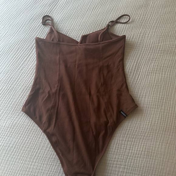 Ibiza Palm One Piece Swimsuit - Picture 3 of 4